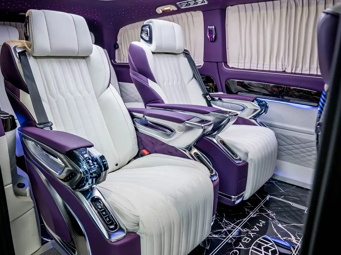 Mercedes-Benz Vito 2024 2.0T Elite Edition 7-Seater фото 17