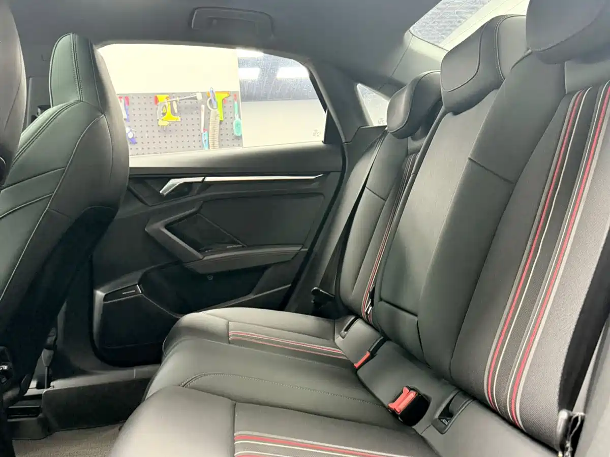Audi A3 2024 Model A3L Limousine 35 TFSI Fashion Sport фото 15