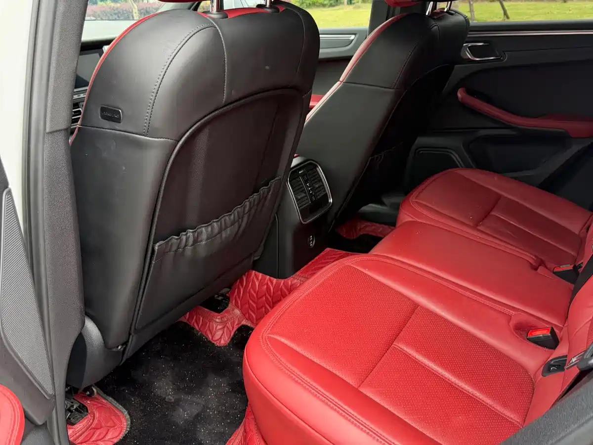 Porsche Macan 2021 Macan 2.0T фото 13