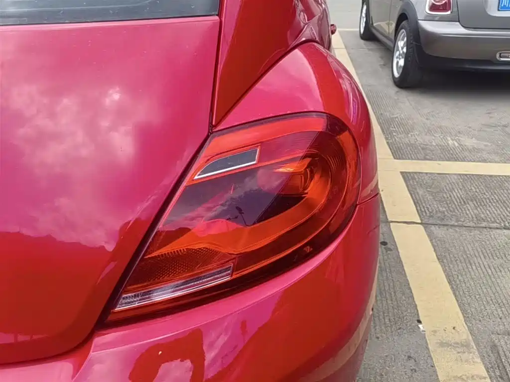 Volkswagen Beetle 2015 180TSI фото 8
