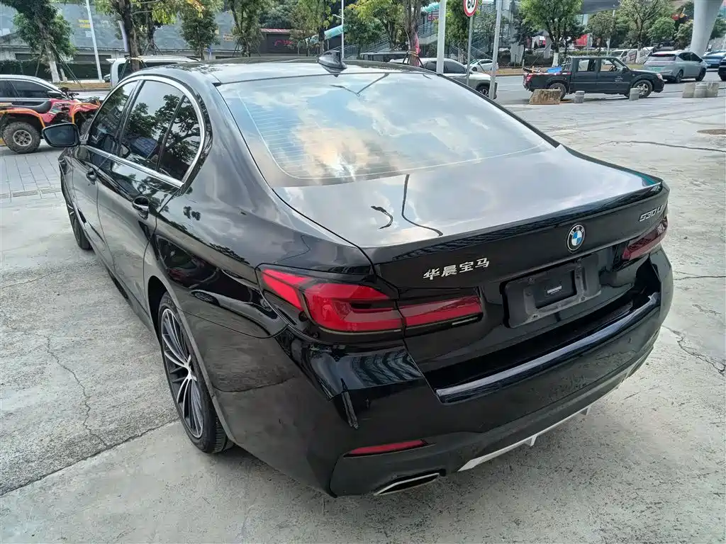 BMW 5 Series 2021 Facelift 530Li Leading M Sport Package фото 23