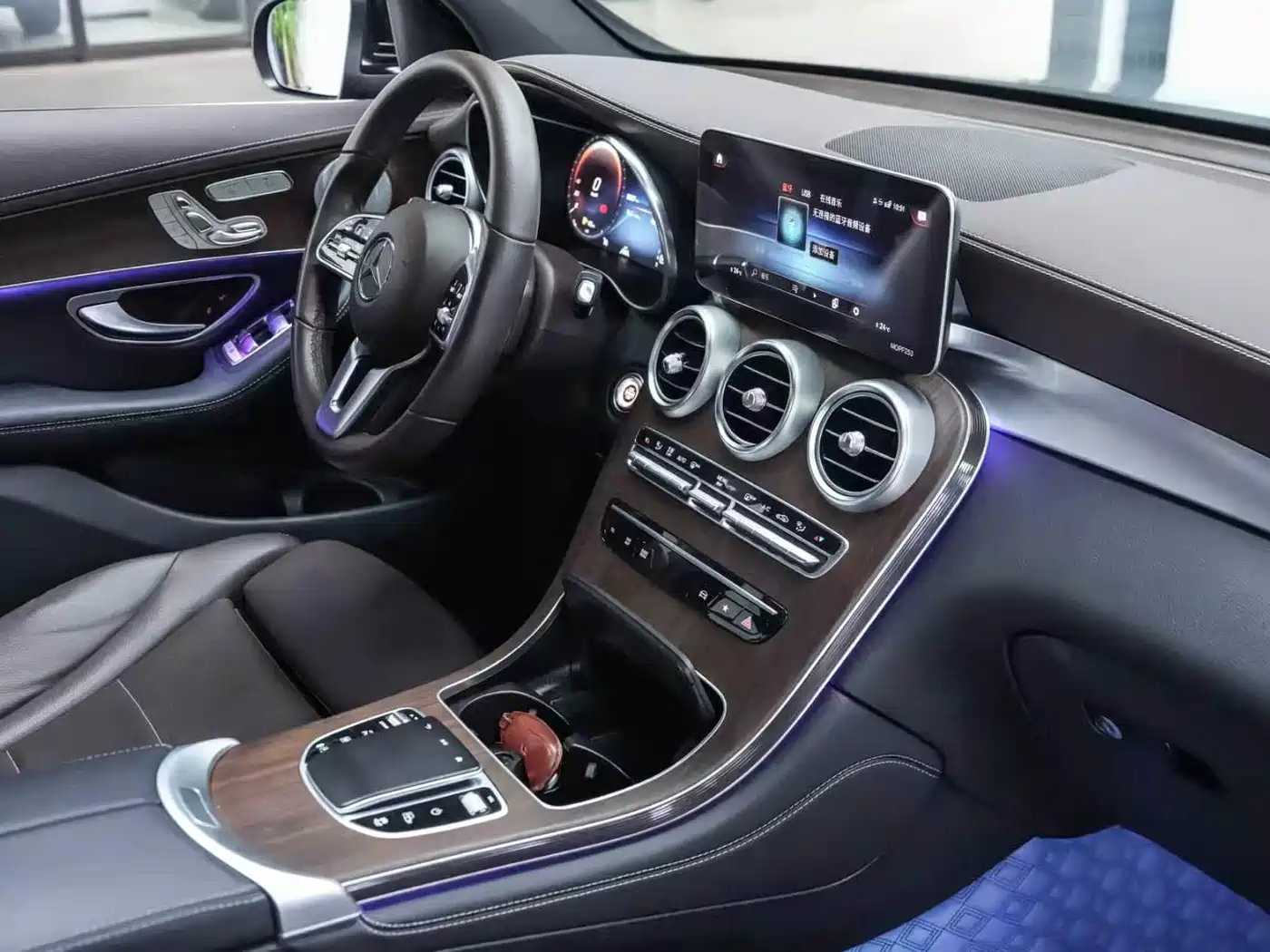 Mercedes-Benz GLC 2021 GLC 300 L 4MATIC Luxury фото 8