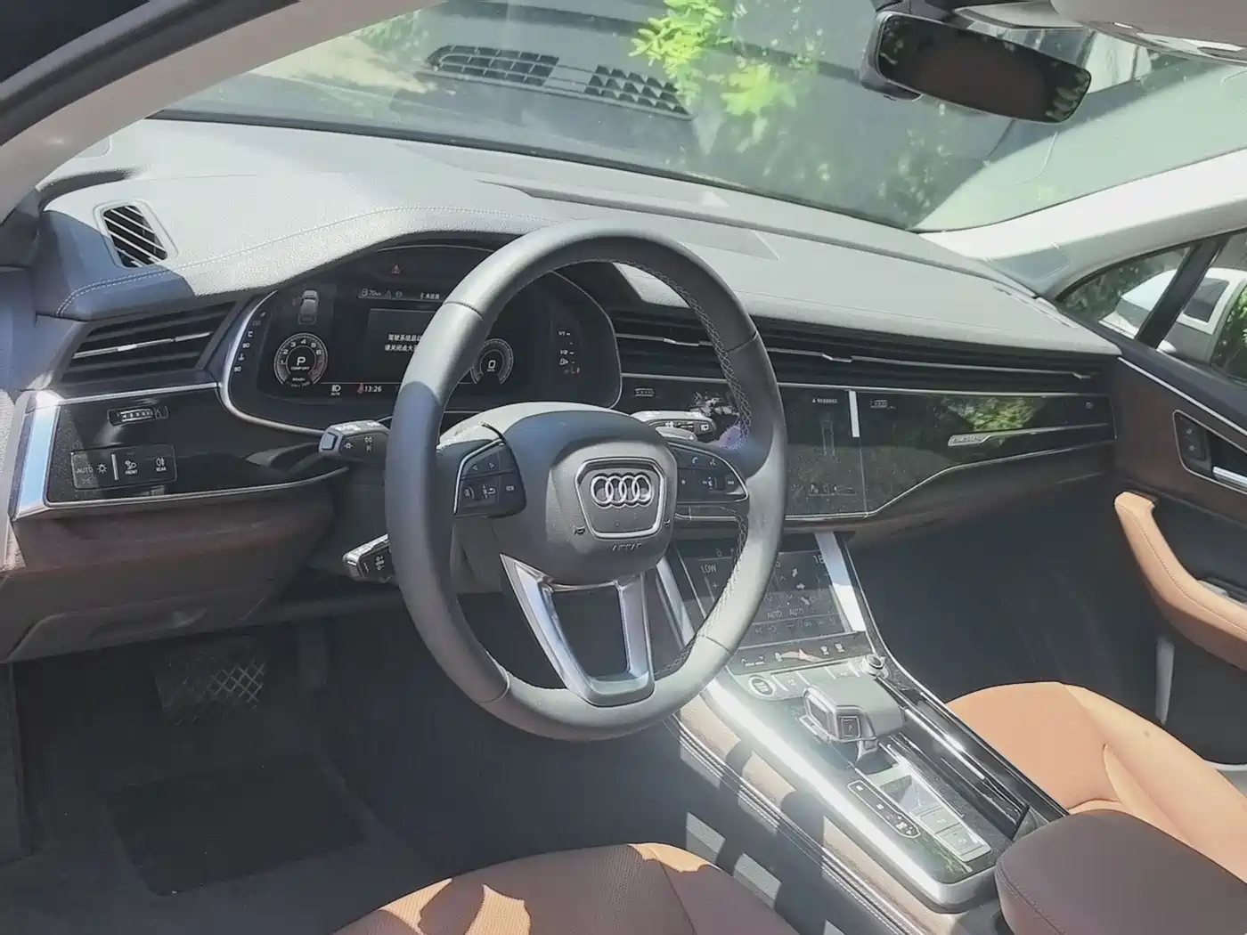 Audi Q7 2025 55 TFSI quattro S line Black Warrior фото 15