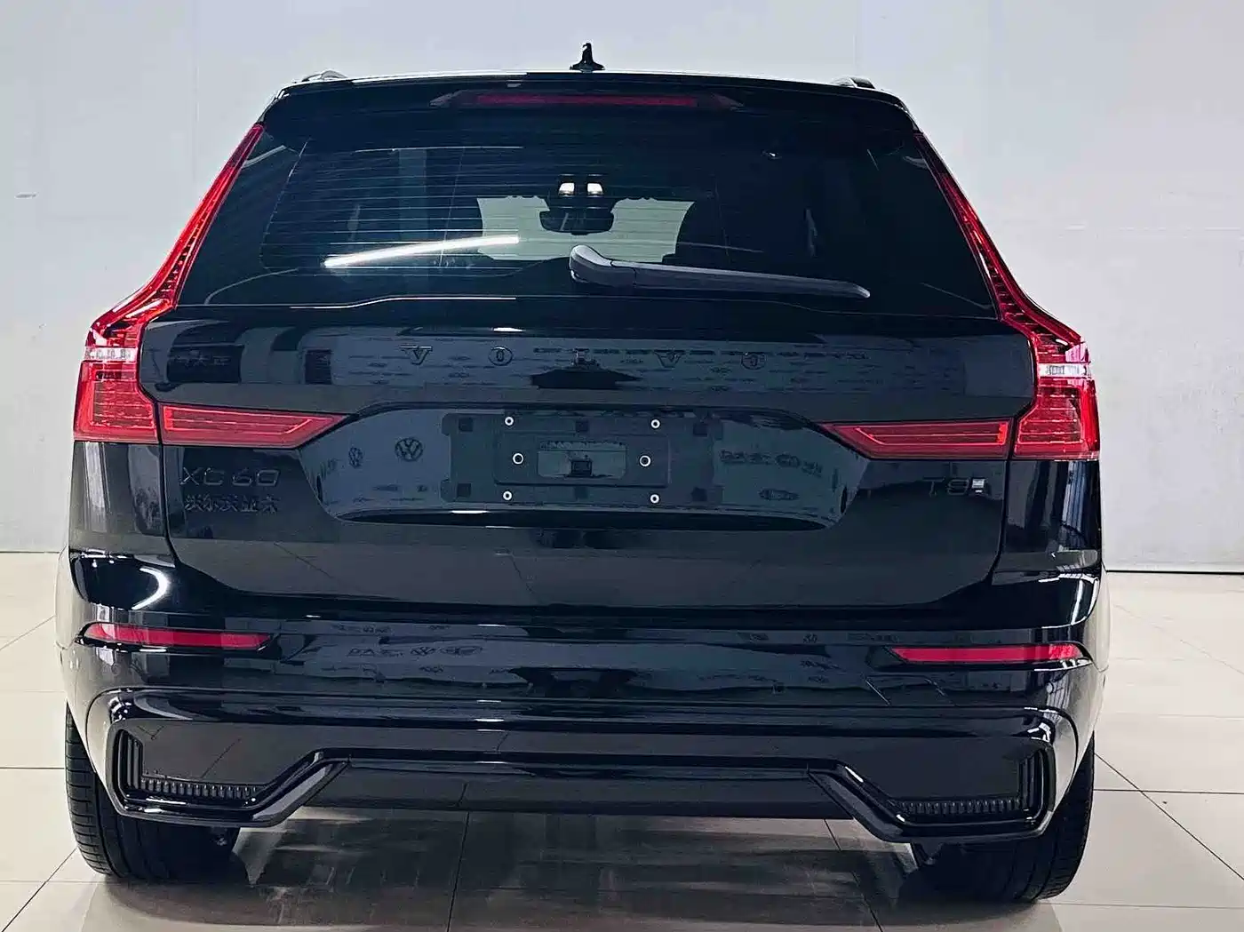 VOLVO XC60 PLUG IN HYBRID