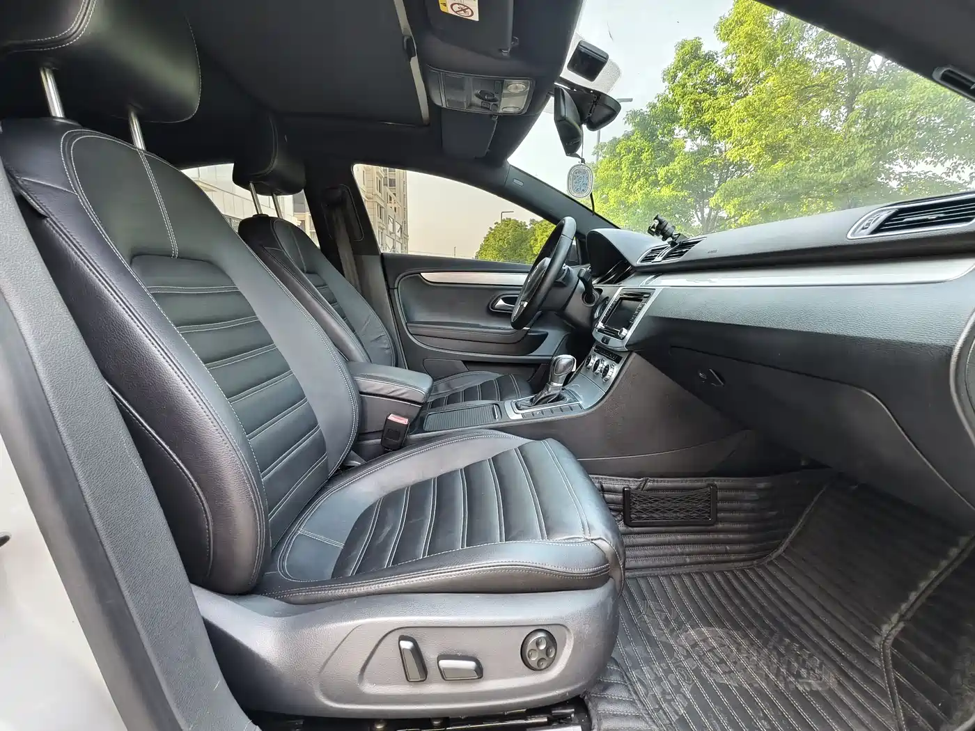 Photo 9 - Volkswagen FAW-Volkswagen CC