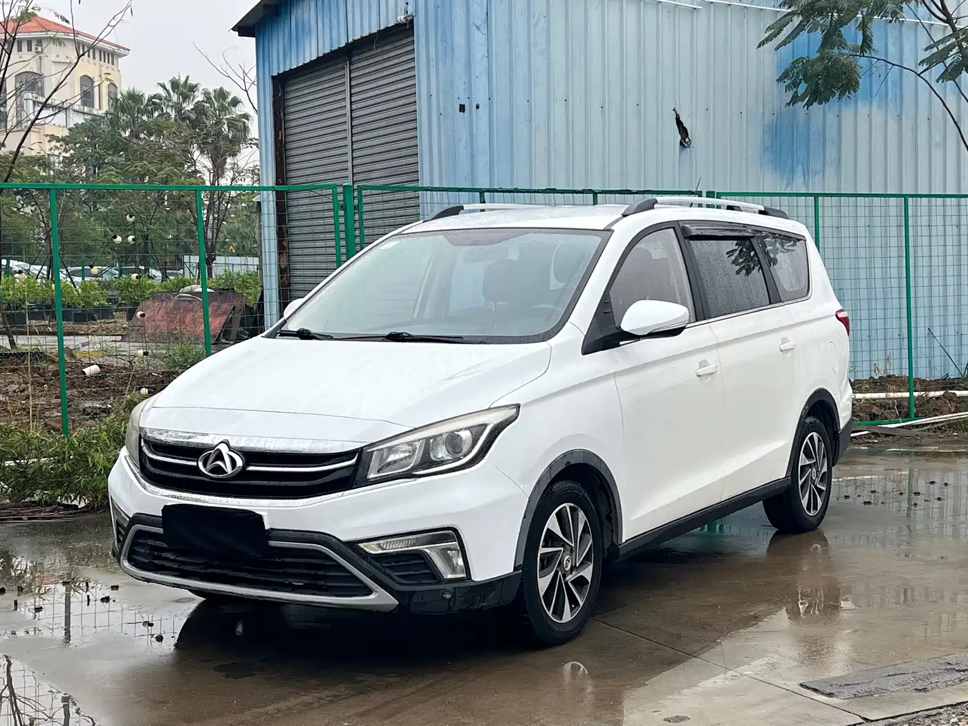 Changan Oshan Changan Oushang A800 2017 2017 Model 1.6L Manual Comfort