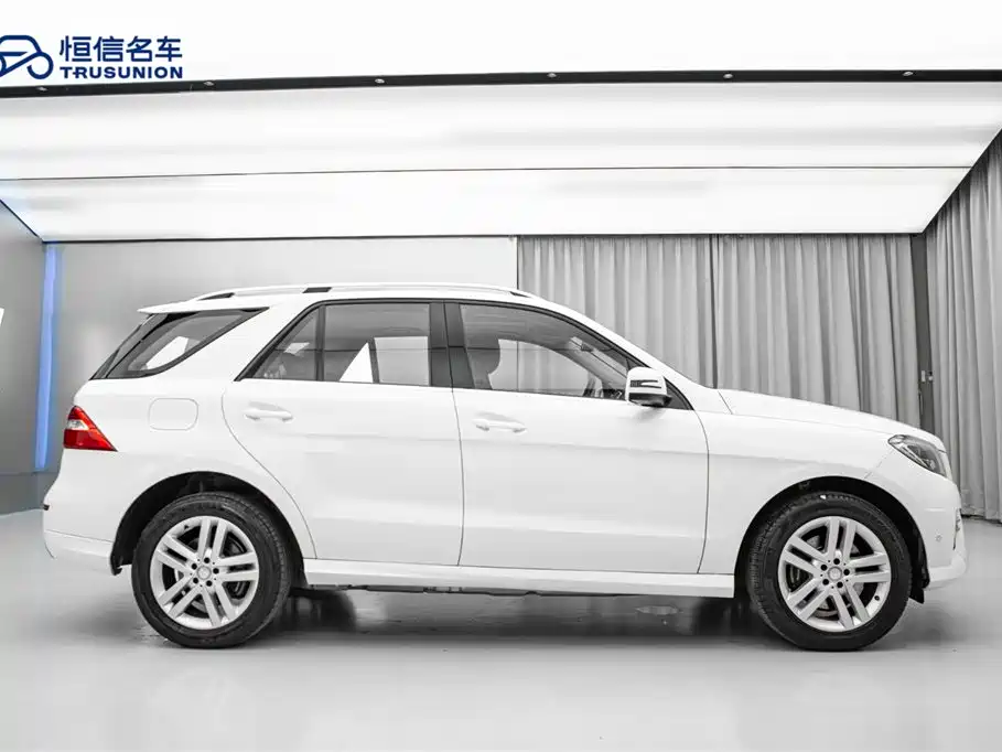 Mercedes-Benz M-Class 2014 ML 320 4MATIC фото 4
