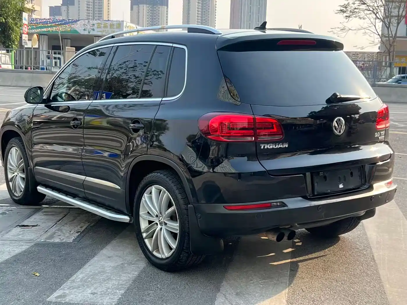 Volkswagen Tiguan 2012 2.0TSI Comfort фото 6