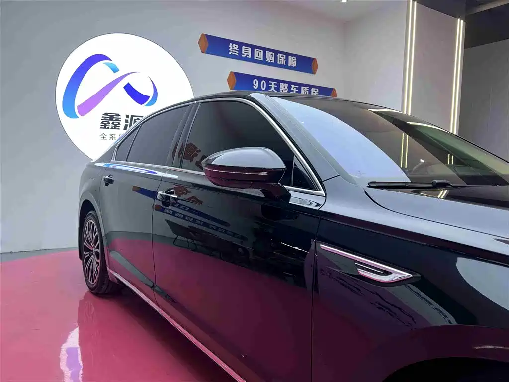 VOLKSWAGEN HUIANG