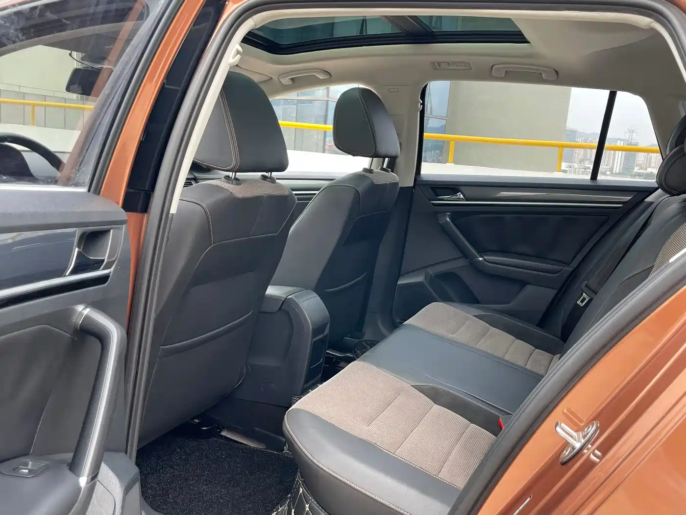 Volkswagen C-TREK 2017 230TSI DSG Comfort фото 5