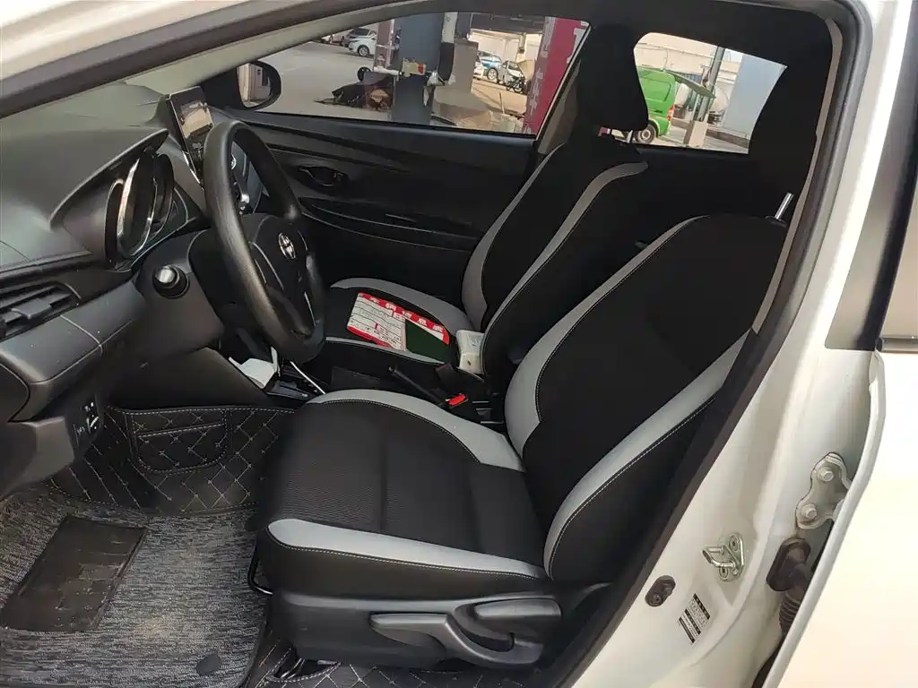 Toyota YARiS L Zhi Xuan 2021 1.5L CVT Leading Edition фото 15