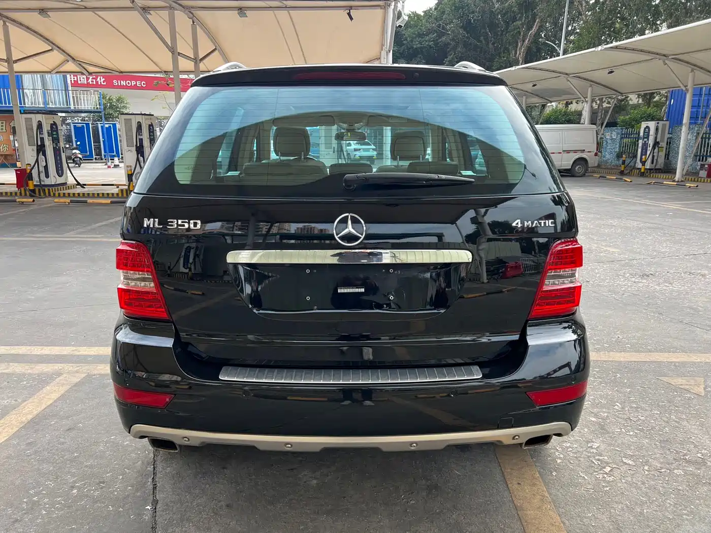 Mercedes-Benz M-Class 2010 ML 350 4MATIC Luxury фото 5