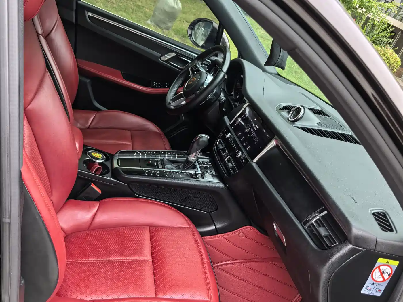 Porsche Macan 2018 Macan 2.0T фото 18