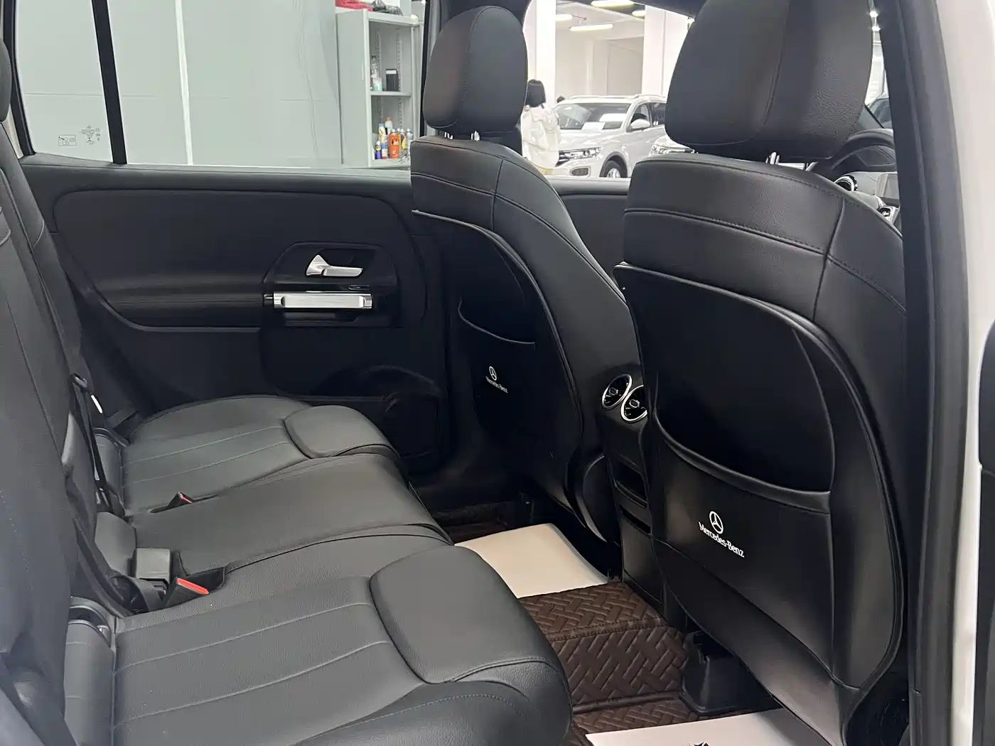 Mercedes-Benz GLB 2020 GLB 180 Style фото 16