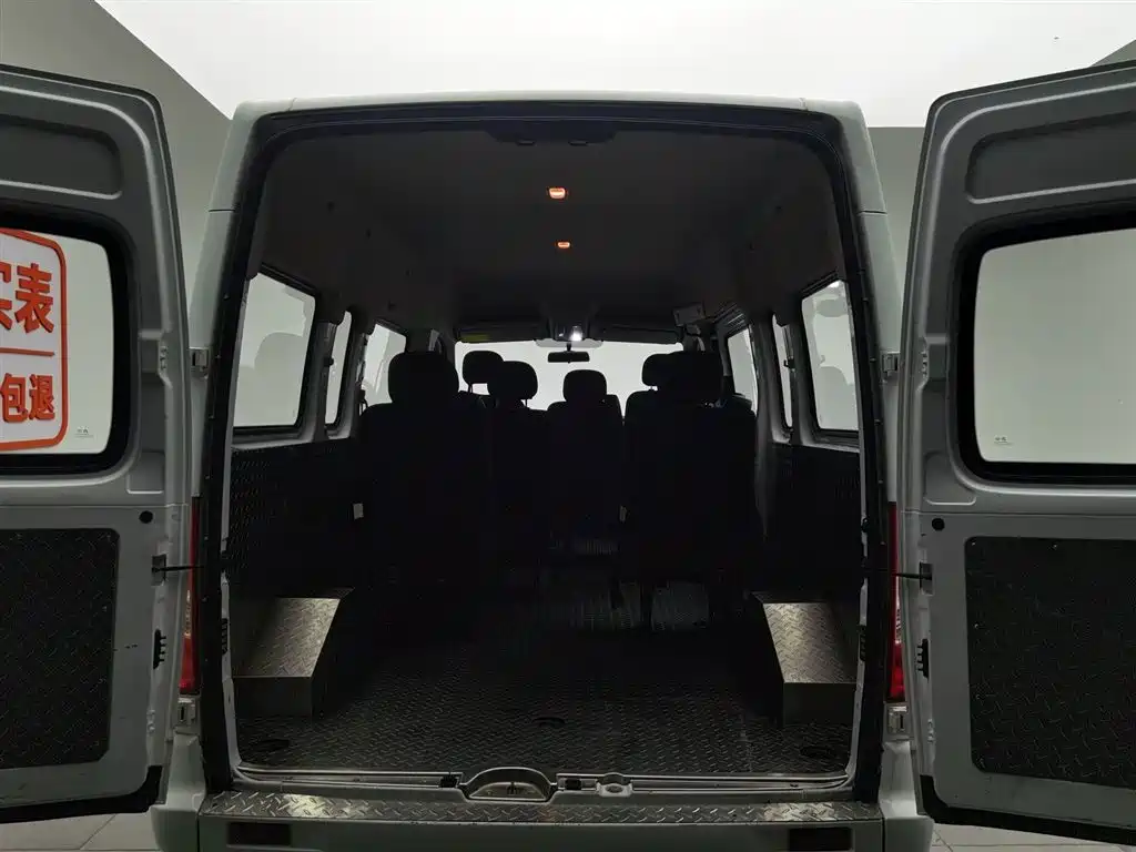 SAIC MAXUS XINTU V80