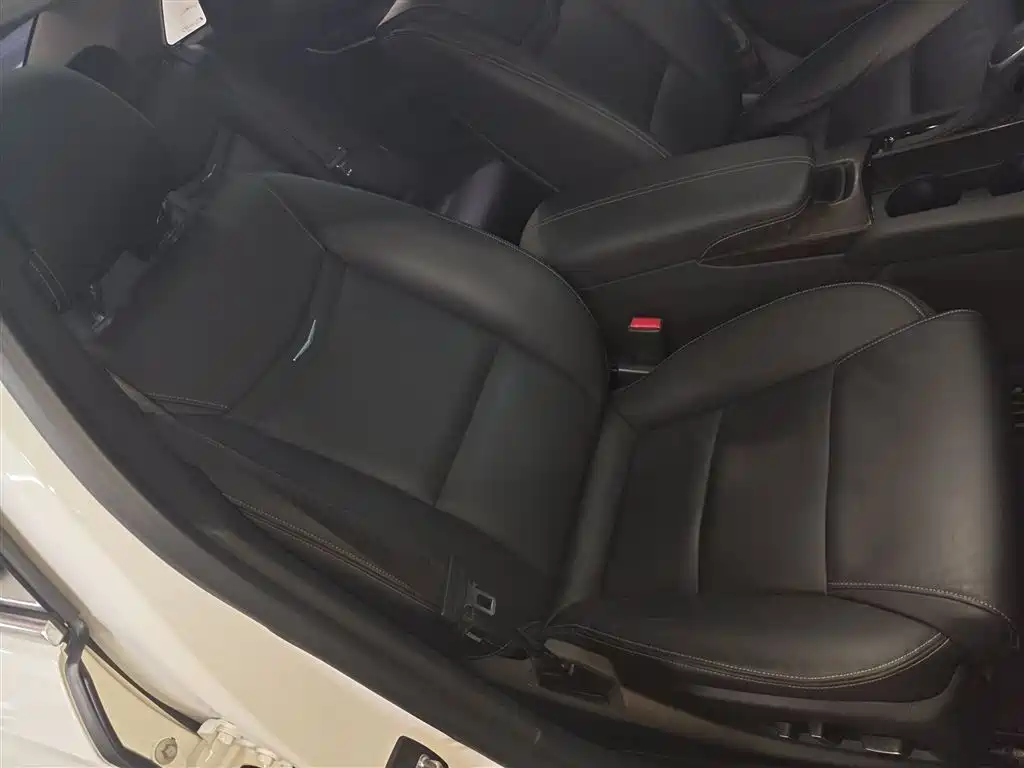 Cadillac XTS 2018 28T Elite фото 25