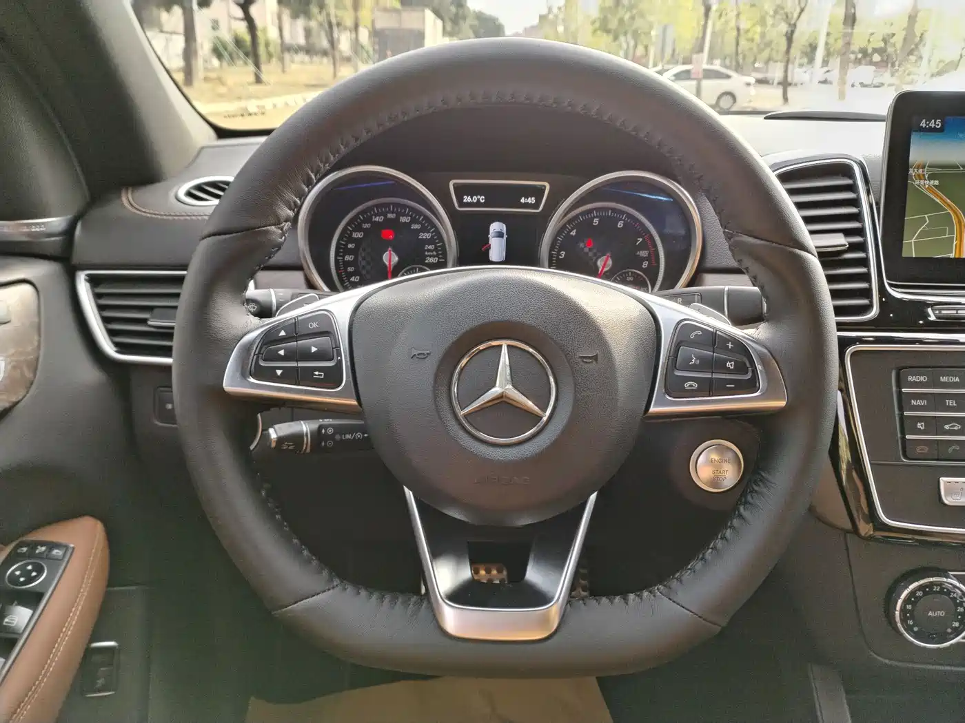 Mercedes-Benz GLE 2017 GLE 450 AMG 4MATIC фото 25
