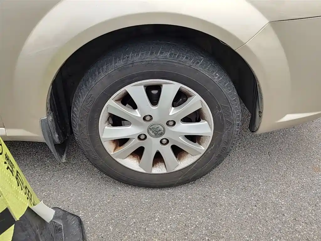 Buick Excelle 2013 1.5L Automatic Classic фото 14