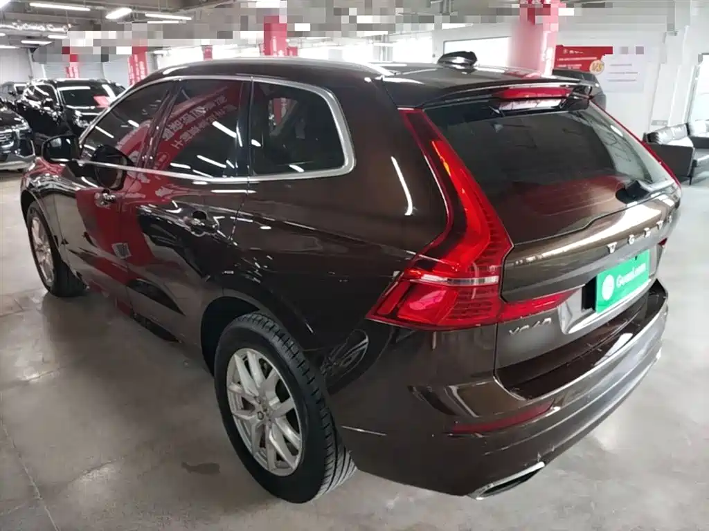 Фото 5 - Volvo XC60