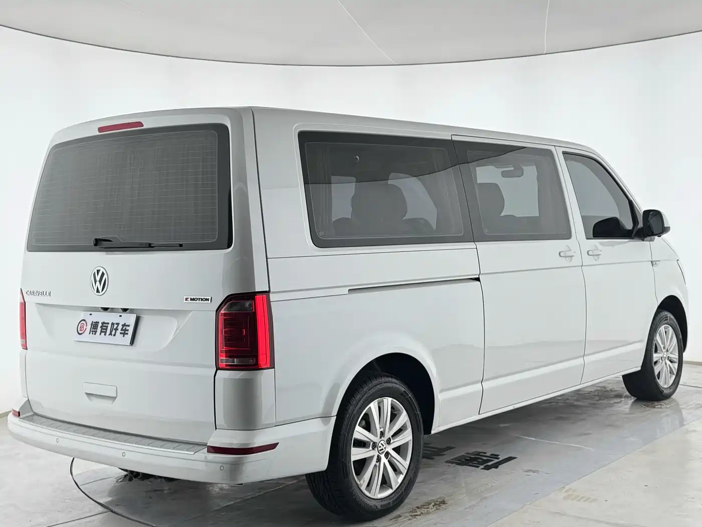 Volkswagen Caravelle 2019 2.0TSI 4WD Comfort 7-seater фото 16
