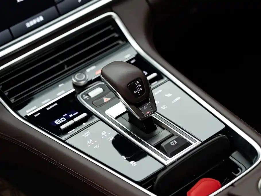 Porsche Panamera 2022 Panamera 2.9T Platinum Edition фото 16