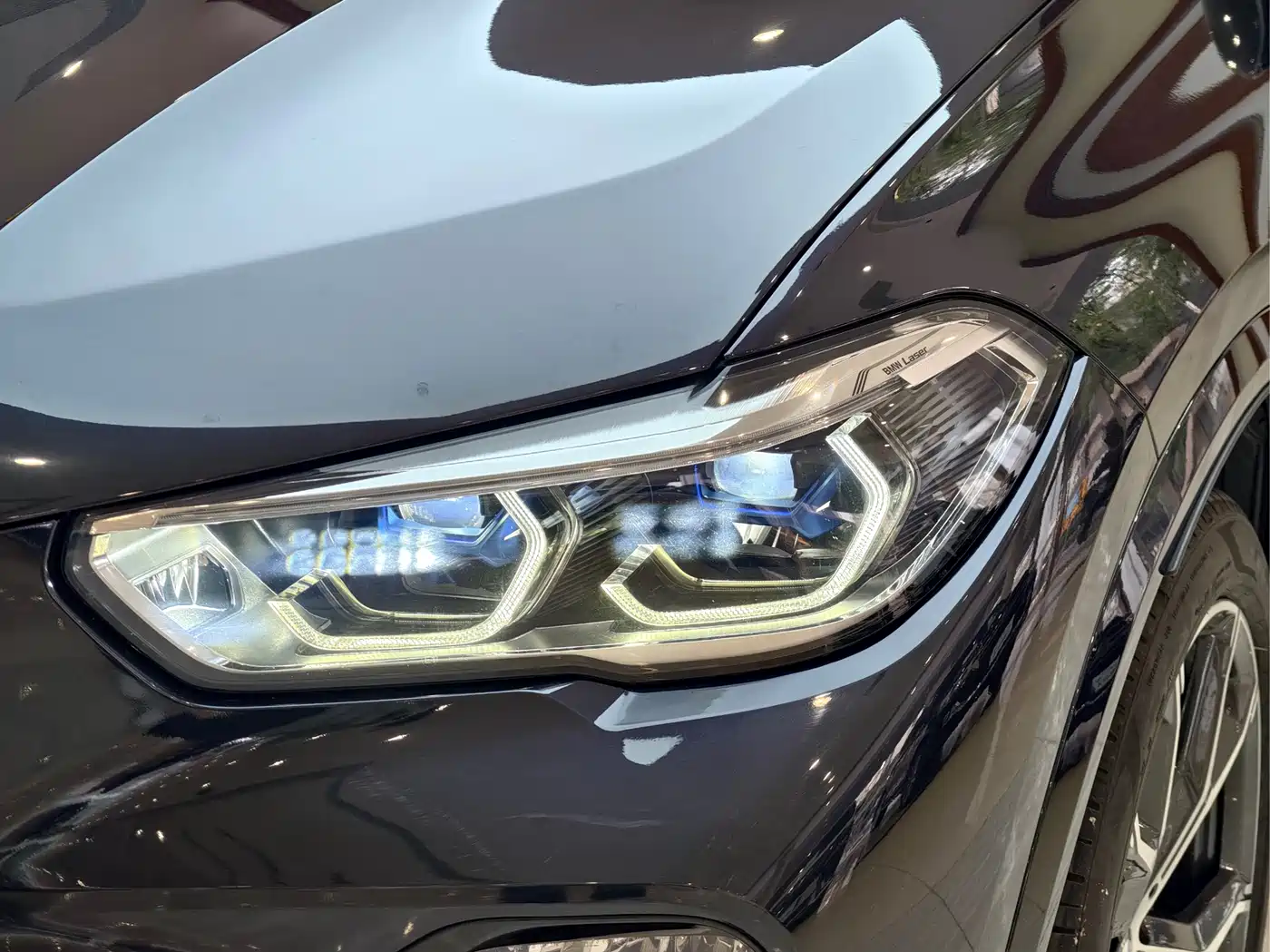 BMW X5 (Import) 2021 xDrive40i Exclusive M Sport Package фото 25