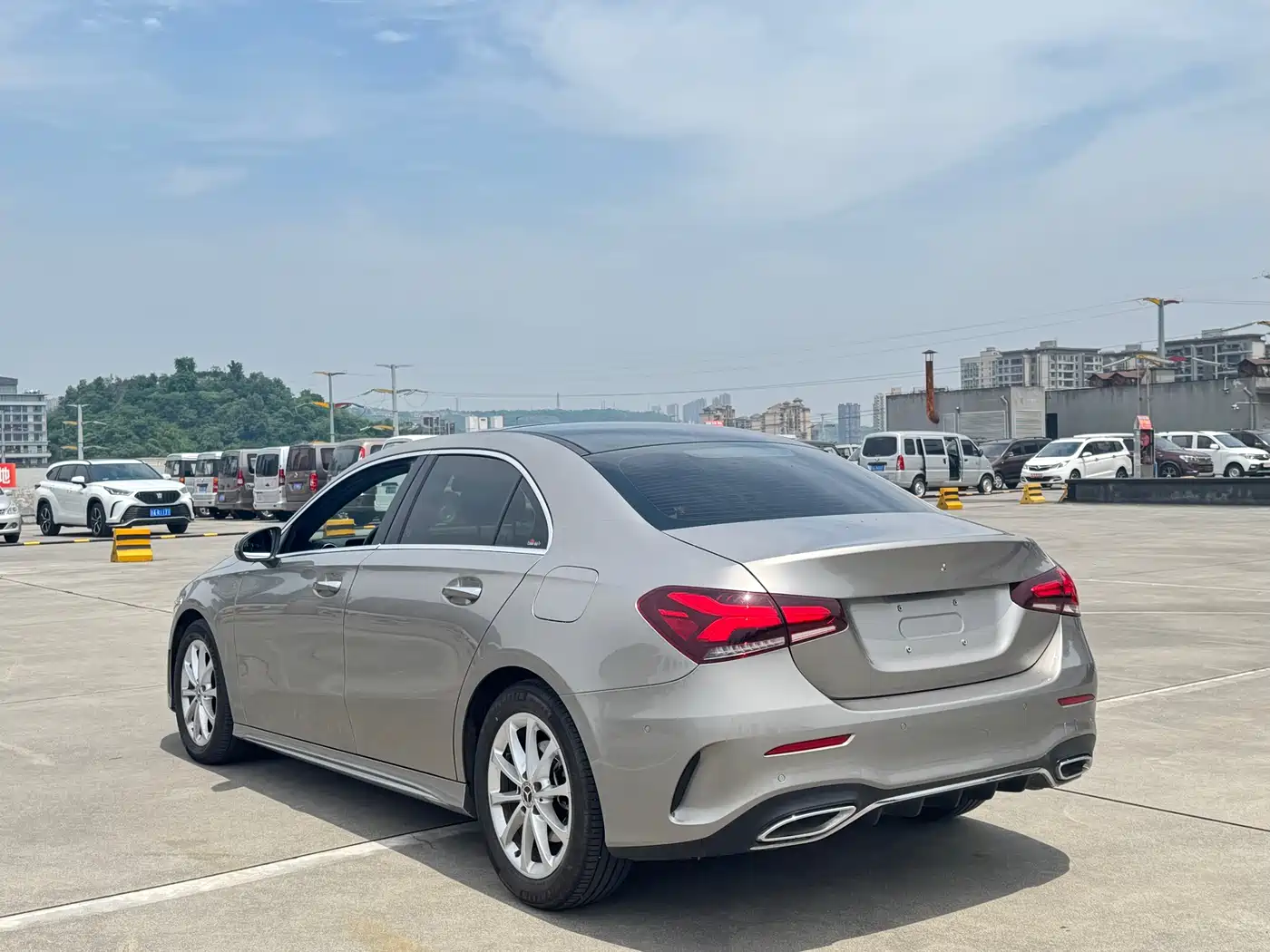 Mercedes-Benz A-Class 2021 A 200 L Sport Sedan Dynamic Type фото 15