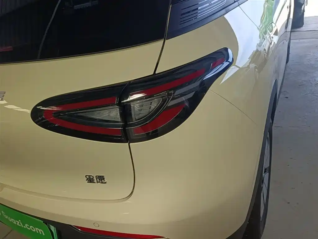 Geely Galaxy Starry Wish 2026 Edition 310km Youth Version фото 8