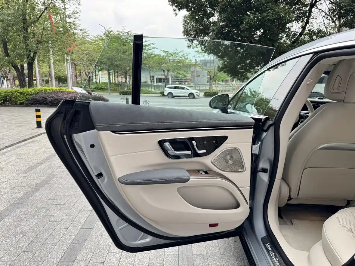 Mercedes-Benz EQS 2023 450+ Pioneer Edition фото 16