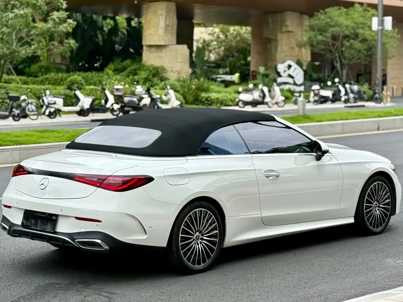 Mercedes-Benz CLE 2024 CLE 260 Convertible Coupe фото 7