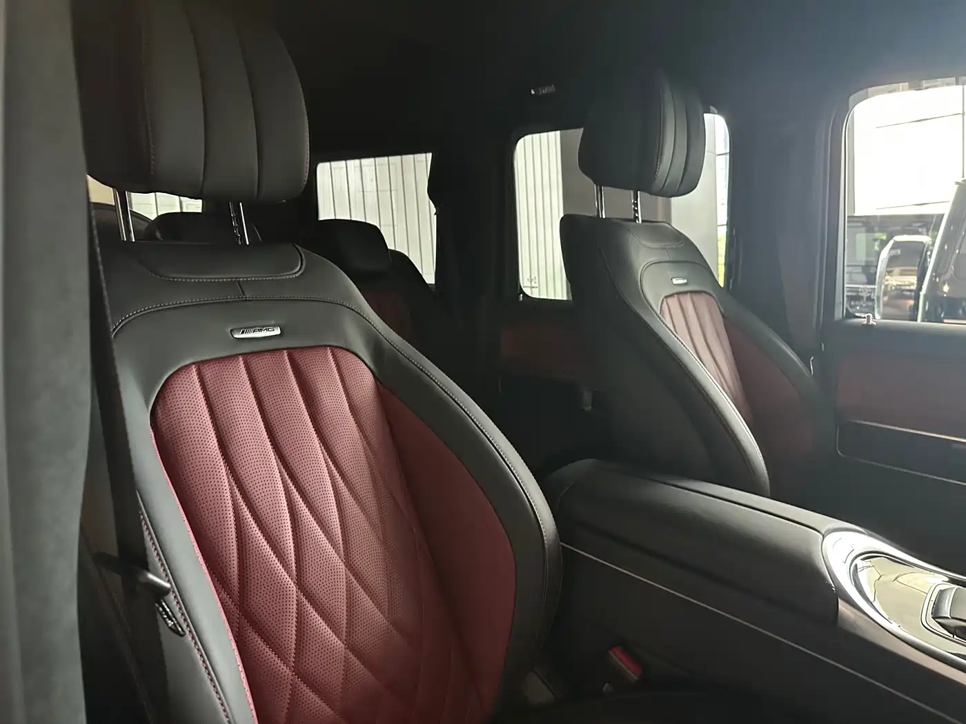 Mercedes-Benz G-Class AMG 2025 AMG G 63 фото 7