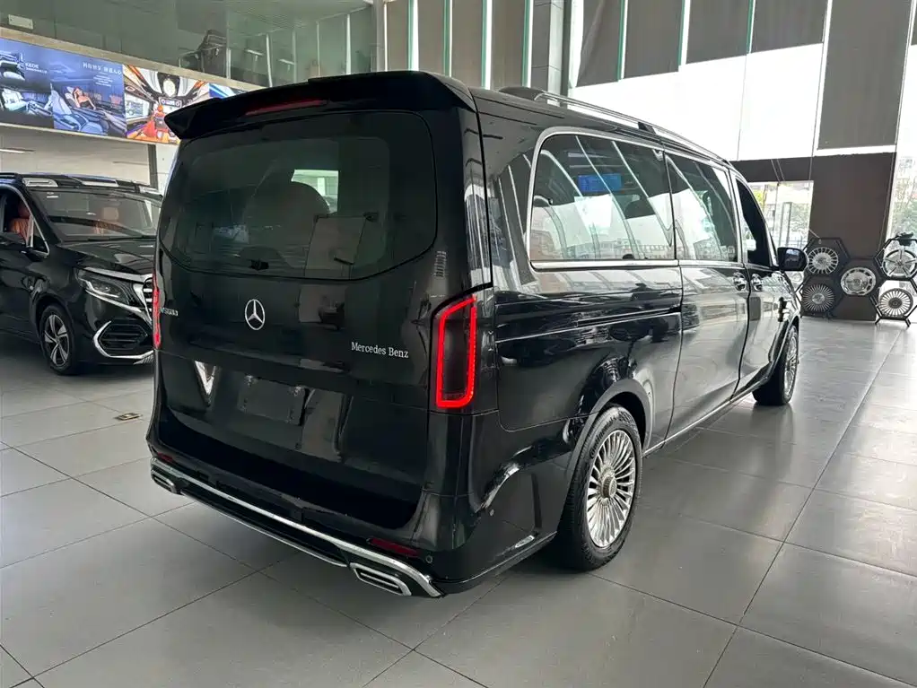 Mercedes-Benz Vito 2021 2.0T Business Edition 7-seater фото 25