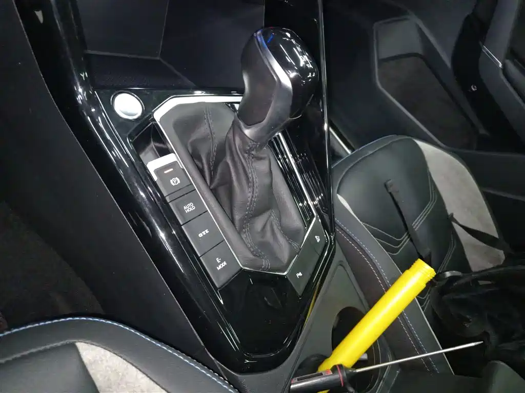 Volkswagen Tayron GTE Plug-in Hybrid 2020 Model 1.4T Luxury фото 13