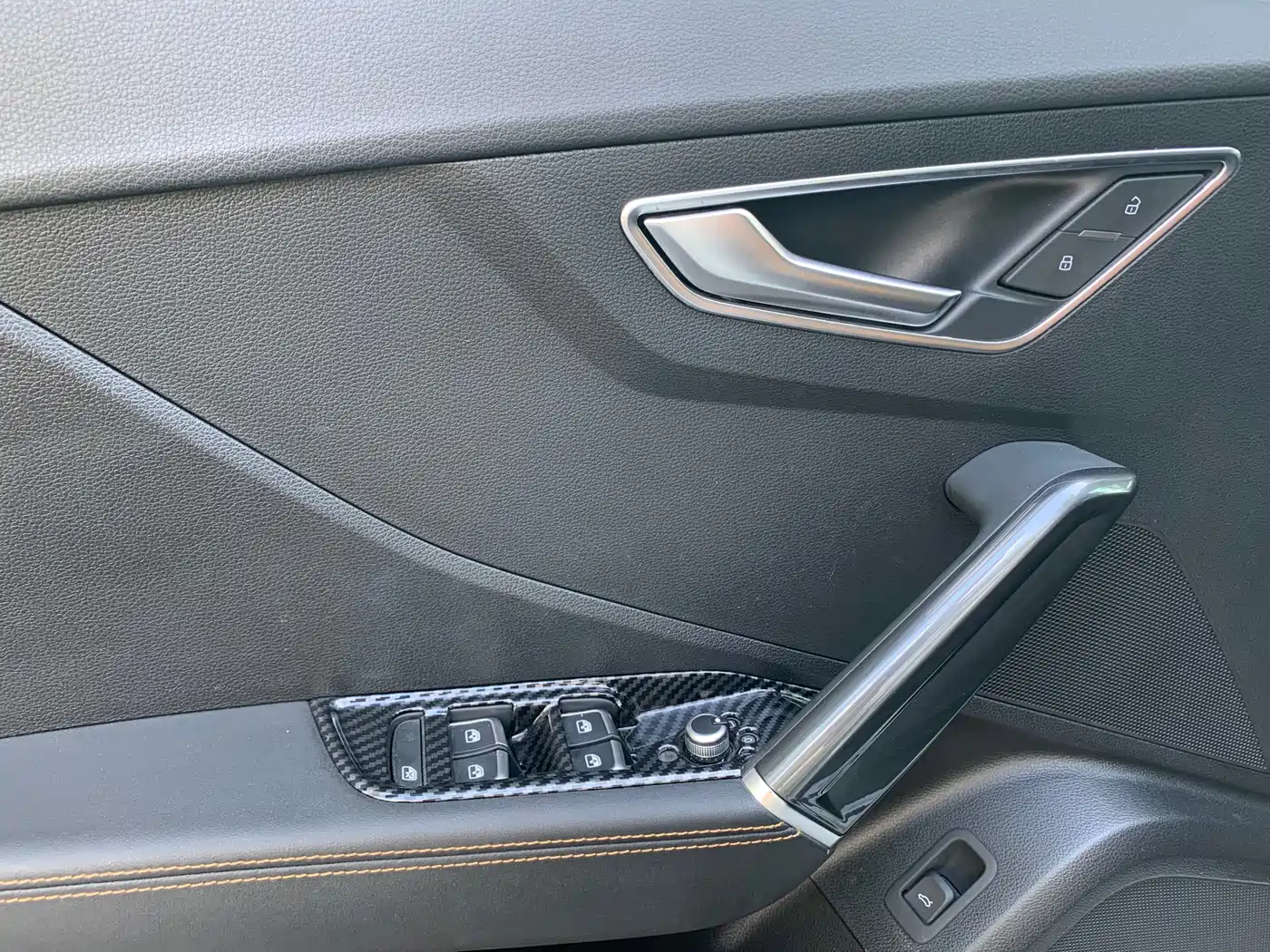 Audi Q2L e-tron 2022 Q2L e-tron Pure Electric Intelligent фото 12