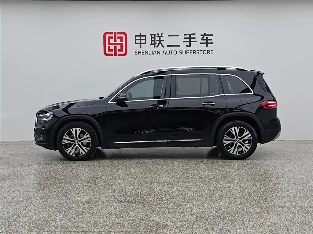 Mercedes-Benz GLB 2024 GLB 220 Dynamic фото 3