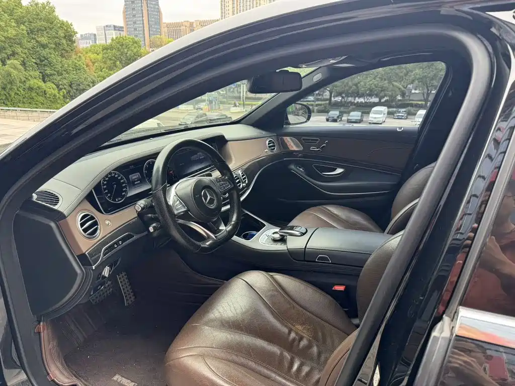 Фото 6 - Mercedes-Benz S-Class