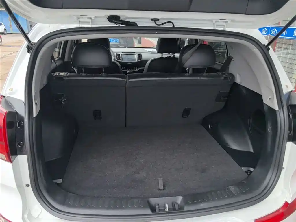 Kia Sportage 2016 2.0L Automatic 2WD GLS фото 19