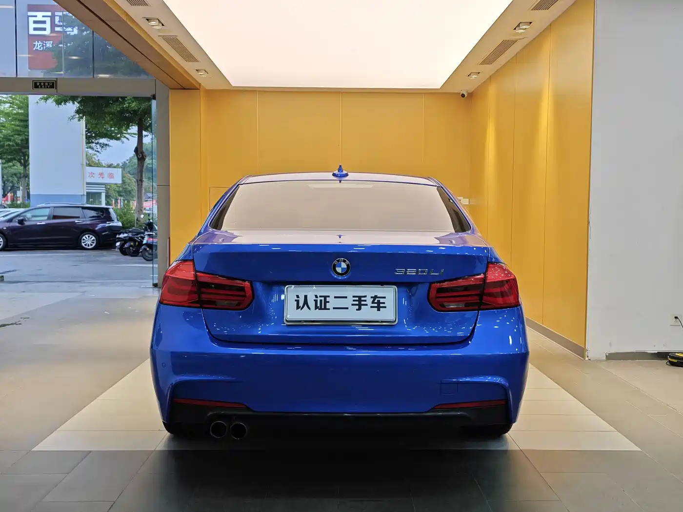 BMW 3 Series 2017 320Li M Sport фото 30