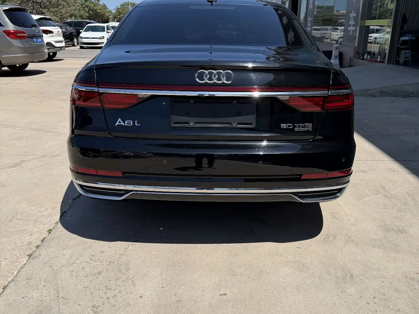 Audi A8 2019 Facelift Plus A8L 50 TFSI quattro Comfort фото 4