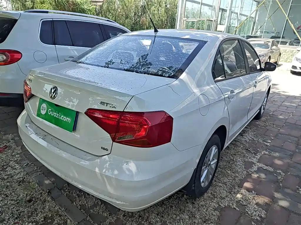 Volkswagen Jetta 2017 1.5L Automatic Fashion фото 7