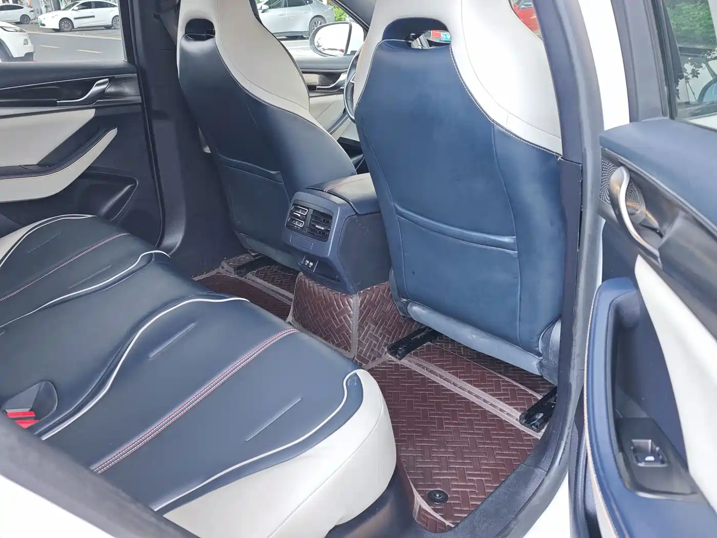 BYD Qin PLUS 2021 2021 DM-i 120KM Premium