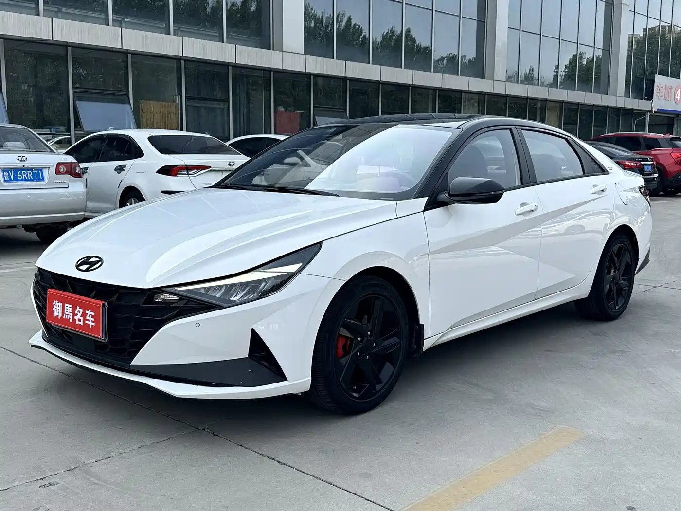 Hyundai Elantra 2022 1.5L CVT 20th Anniversary Edition