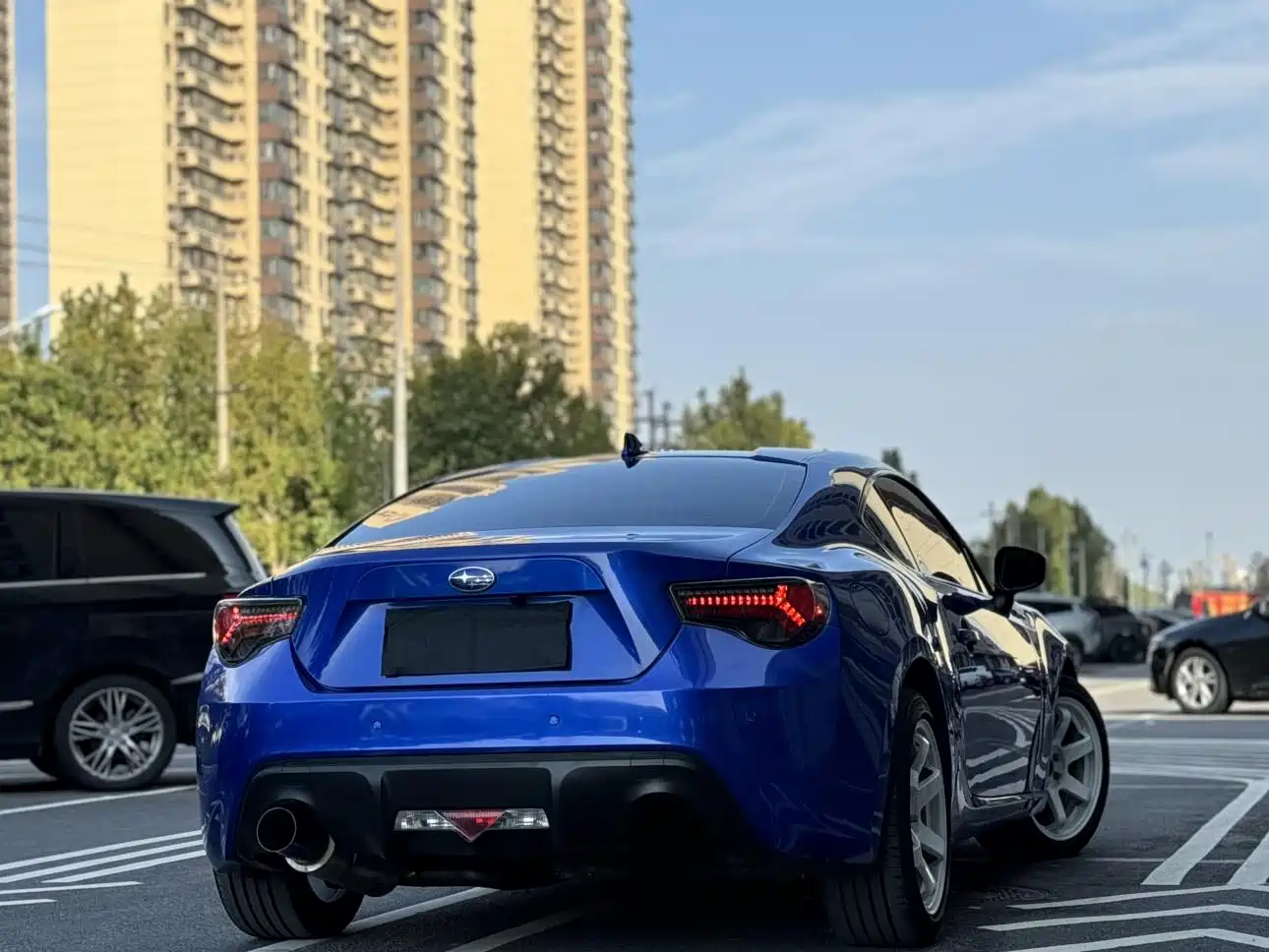 Subaru BRZ 2015 2.0i Manual фото 18