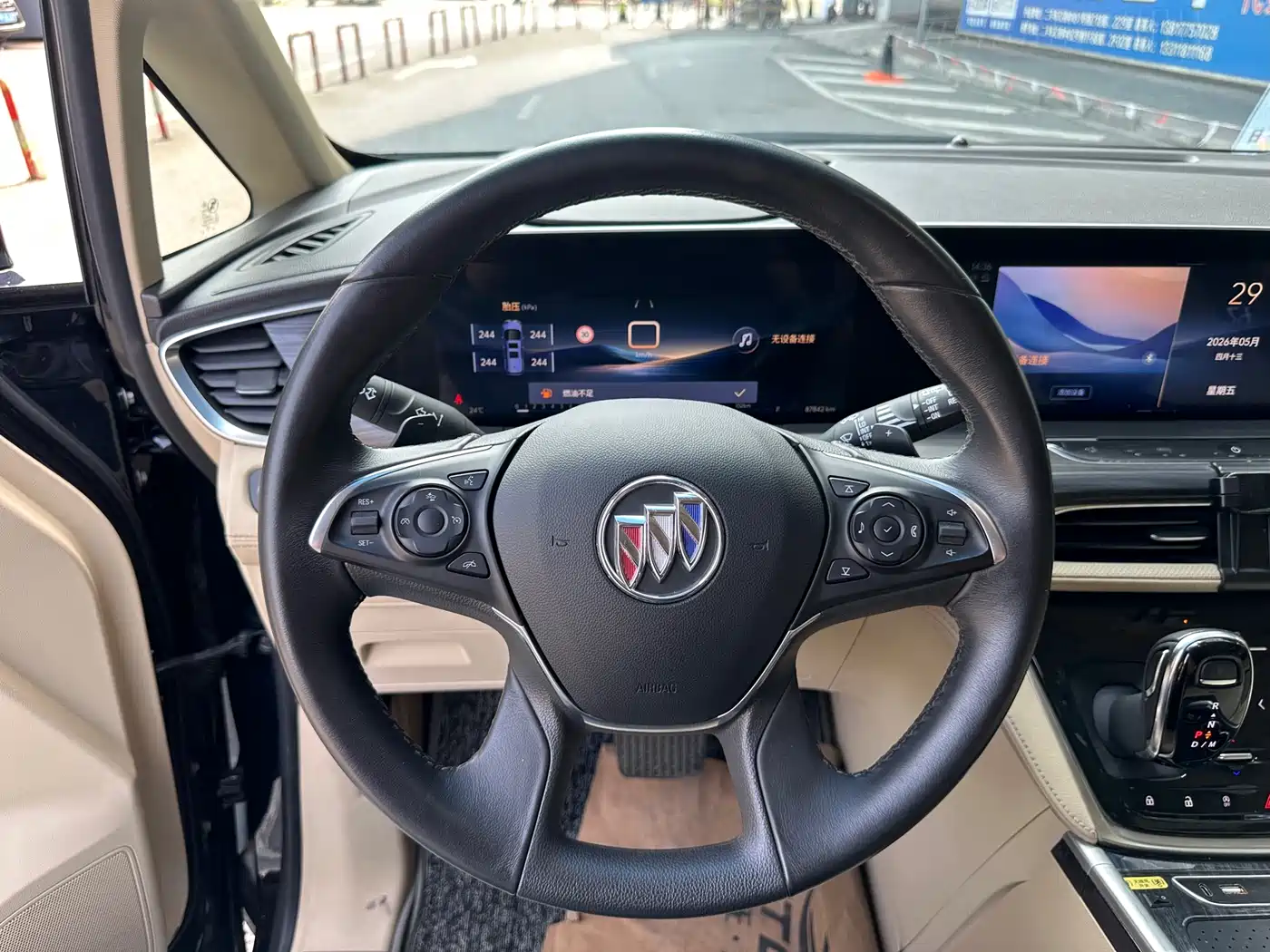 BUICK GL8
