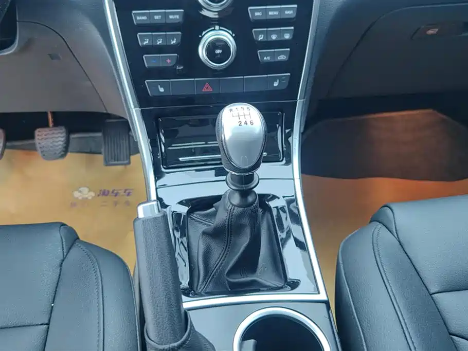 Haval H2 2014 1.5T Manual 2WD Elite Edition фото 16