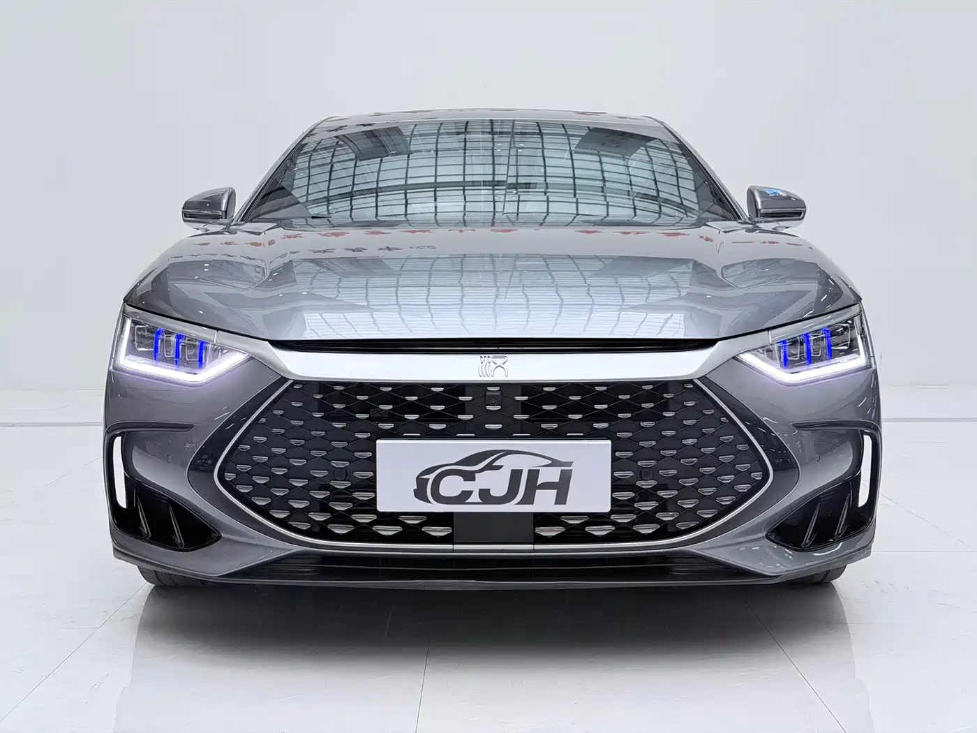 BYD Han 2022 DM-i 121KM Premium Edition фото 2