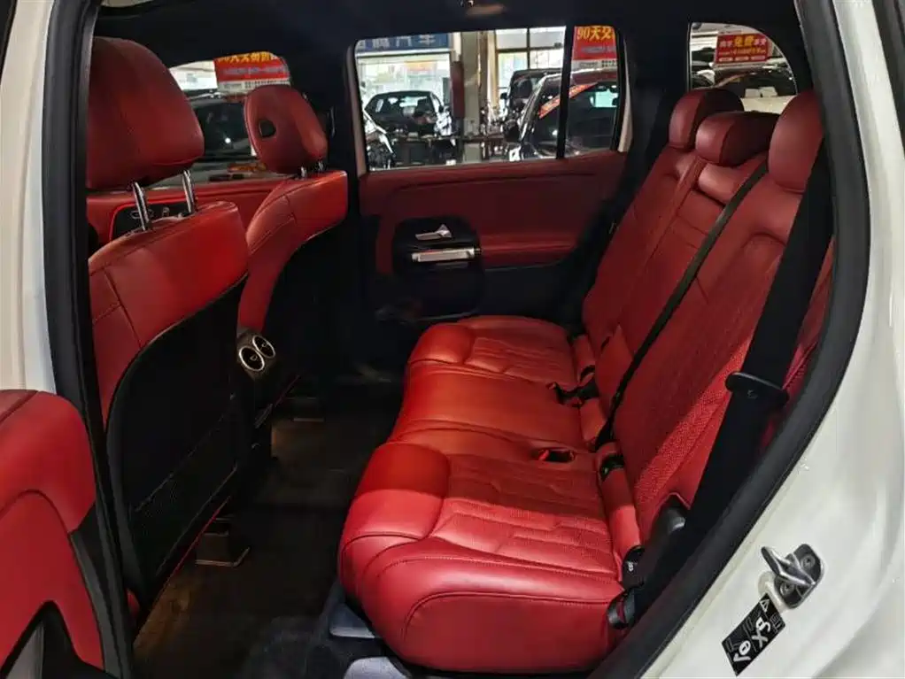 Mercedes-Benz GLB 2023 Facelift GLB 200 Dynamic фото 6