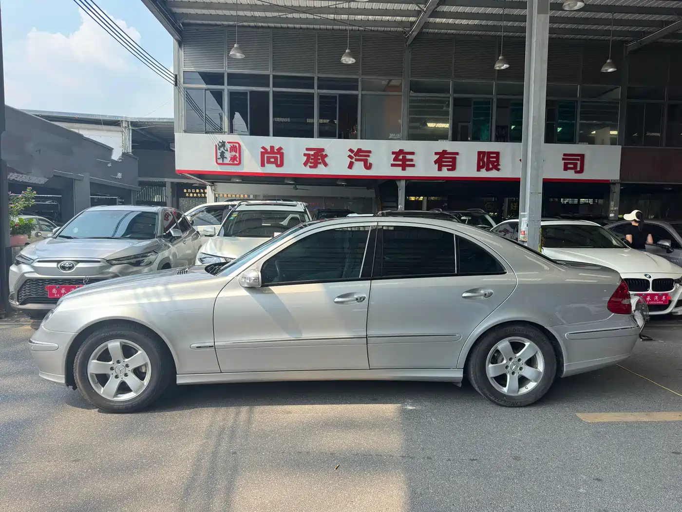 Mercedes-Benz E-Class (Import) 2004 E 240 фото 3