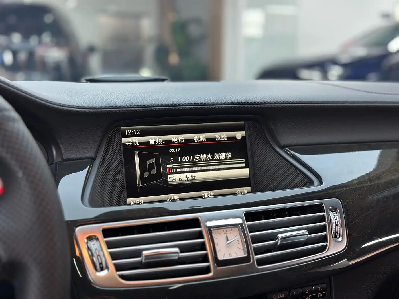 Mercedes-Benz CLS 2012 CLS 300 CGI фото 9