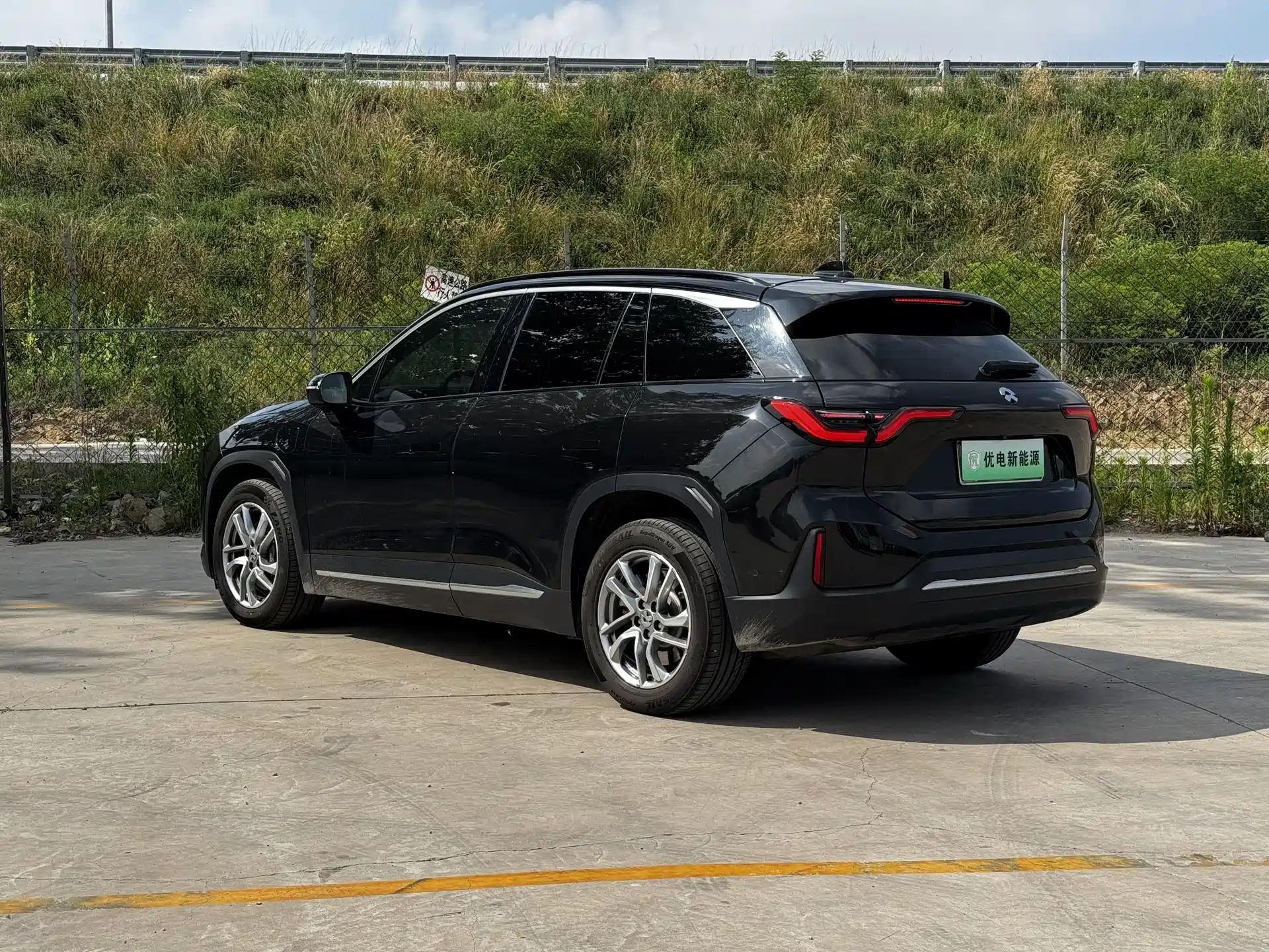Фото 7 - NIO ES6